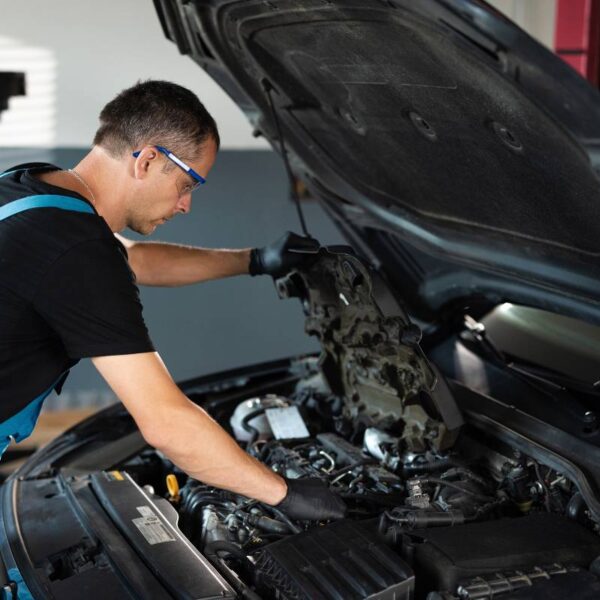 Conocimientos básicos sobre el automóvil: Piezas del auto que debes conocer